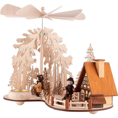 RATAGS Kunsthandwerk Handgefertigte Weihnachtspyramide Waldlichtung mit Räucherhaus und Waldleuten, 9.4 Zoll